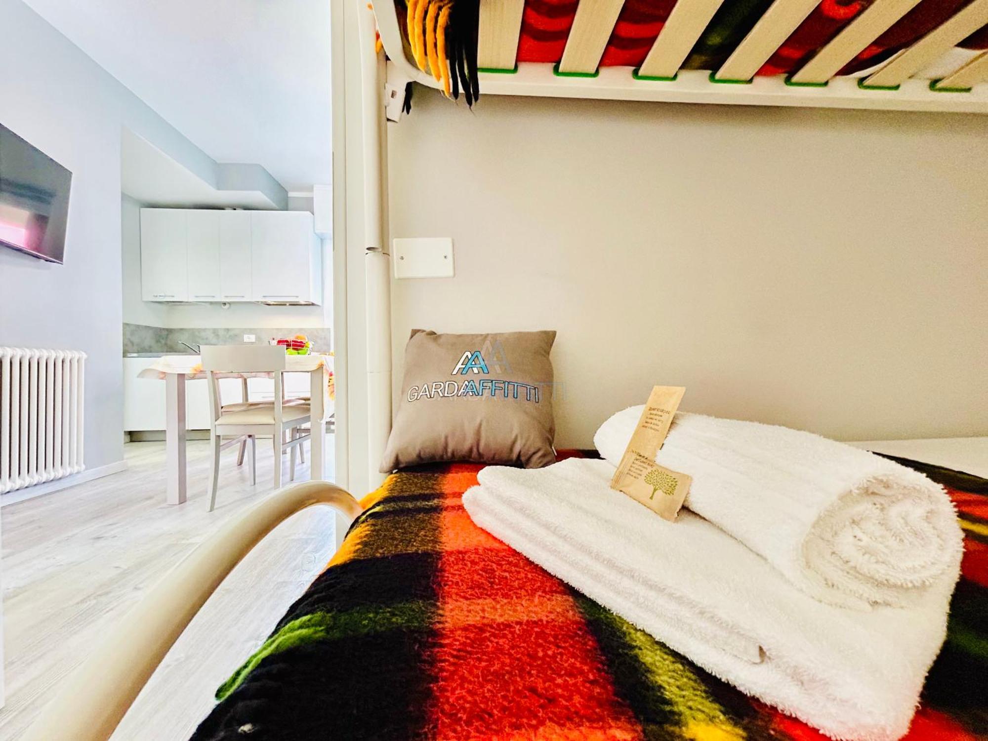 Apartamento Poseidone Rif Sirmione Exterior foto